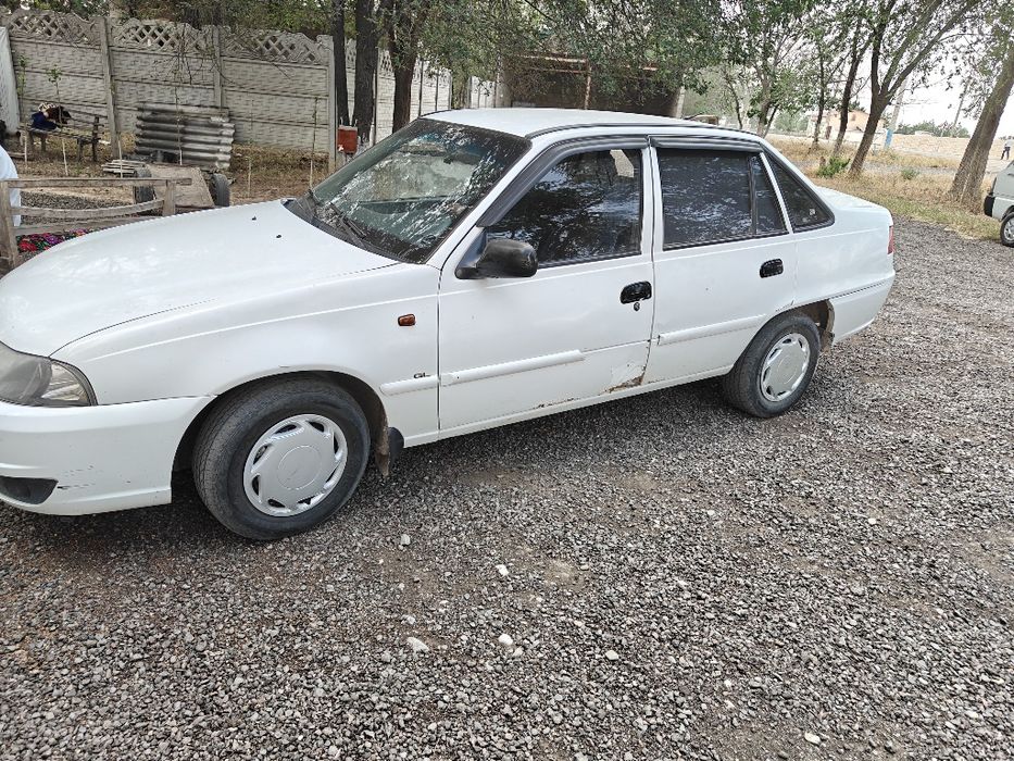 NEXIA 2 2010 GIBRIT Sotiladi