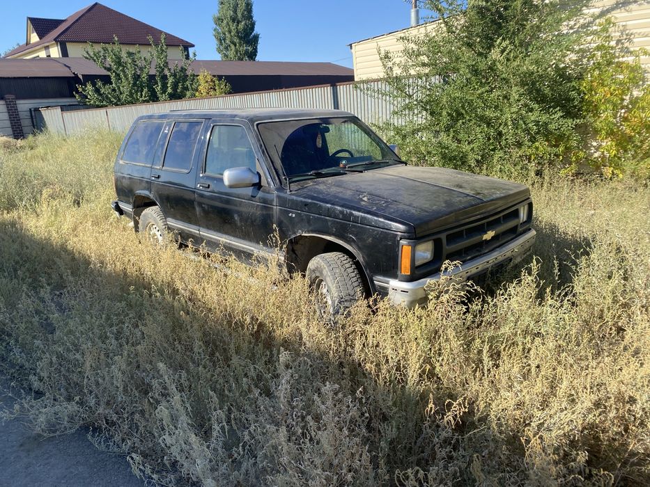 Продам шевролет блейзер