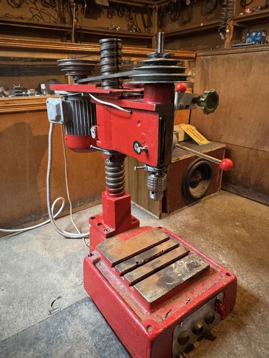 Сверлиний станок 2м112