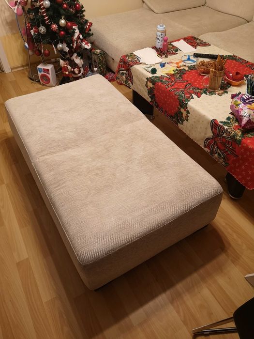 Продавам ъглов диван