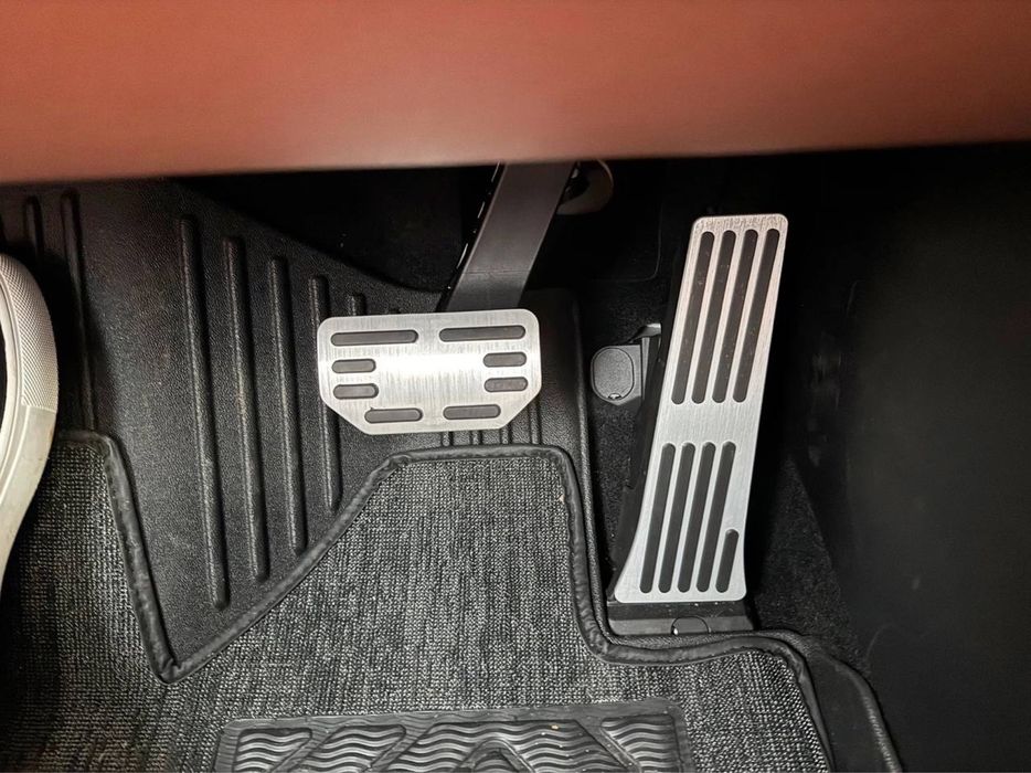 Leapmotor pedal nakladka xrom