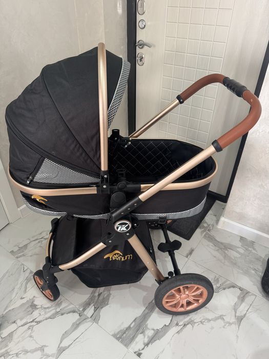 Коляска в хорошем состоянии