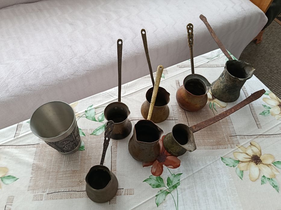 Лот Стари джезвета и кана