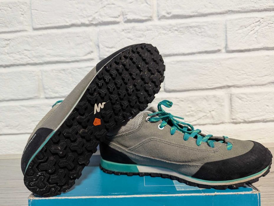 QUECHUA Дамски туристически обувки за преходи - Декатлон