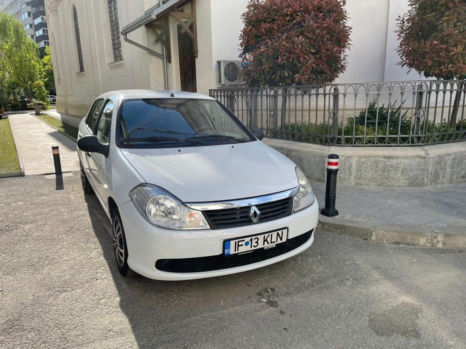 Vand renault simbol 1.2 benzina si gaz masina merge impecabil