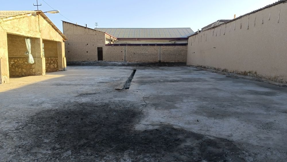 Срочно участка сотилади 10 сотик килишадиган жойи бор