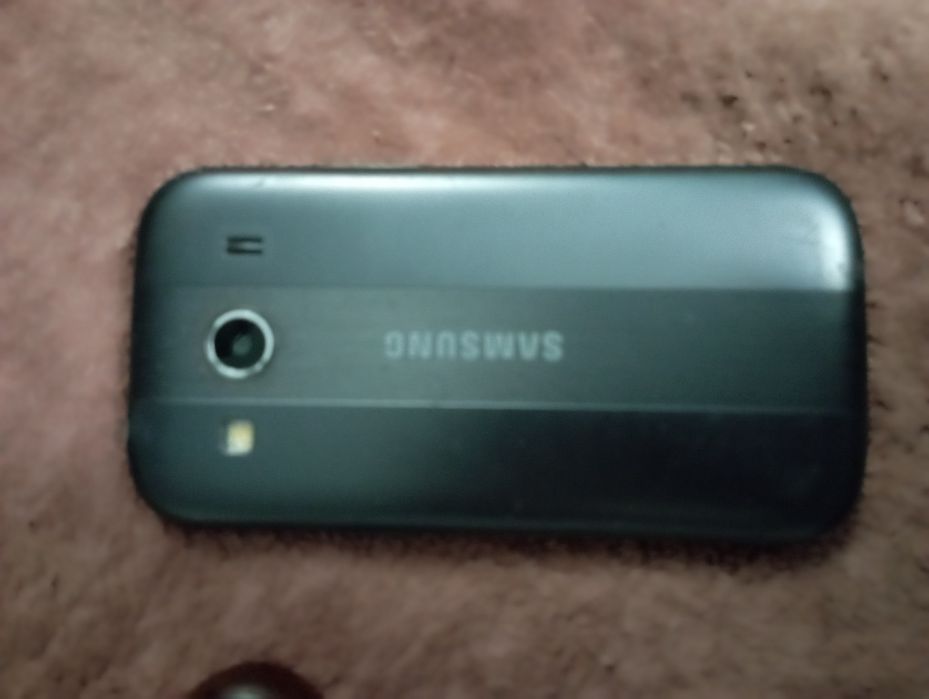 Телефон сотилади