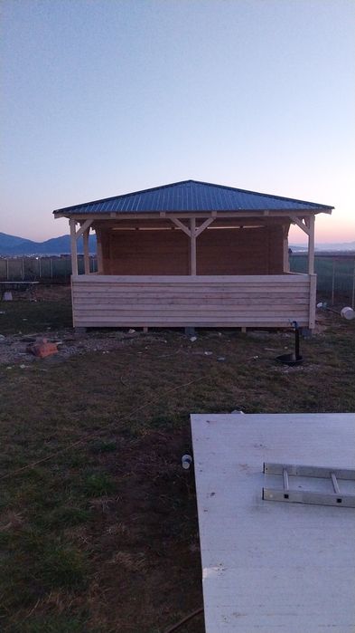 Terase din lemn -foișoare la comanda -pergole modele moderne -leagăne
