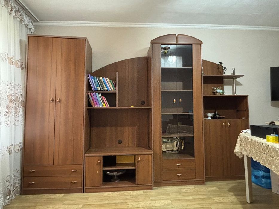 Стенка гостинная