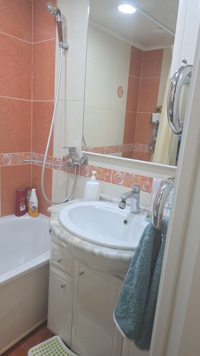 Продам мебель для ванной