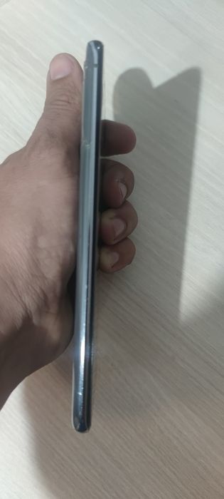Samsung S20 + (defect)