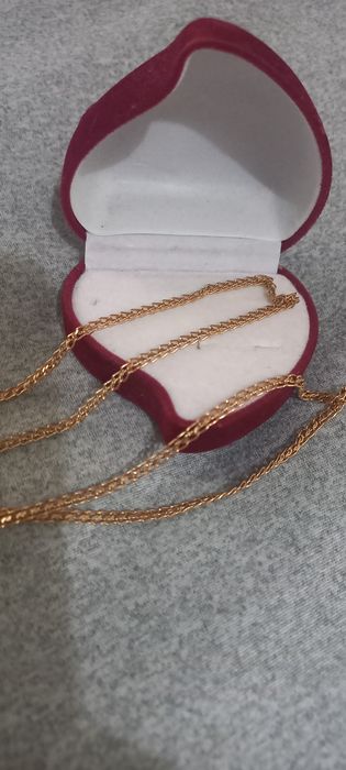 Продам золотую цепочку