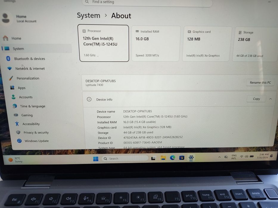 DELL Latitude 7430 touch screen 16gb Ram, 256gb SSD, i5-12 gen