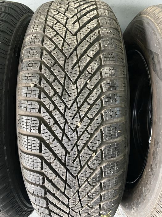 Roti iarna R16 VW T5 T6 Jante noi + anvelope 215/65R16 Pirelli Cinturato Winter 2