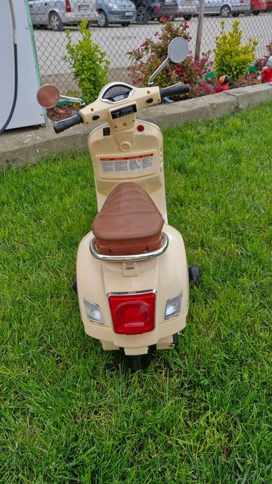 Детски мотор Веспа