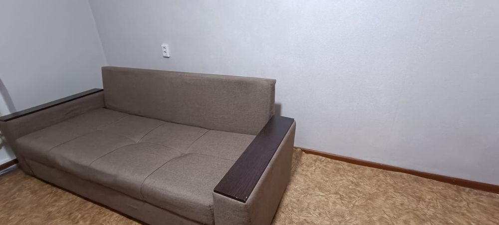 Продаётся диван в отличном состоянии