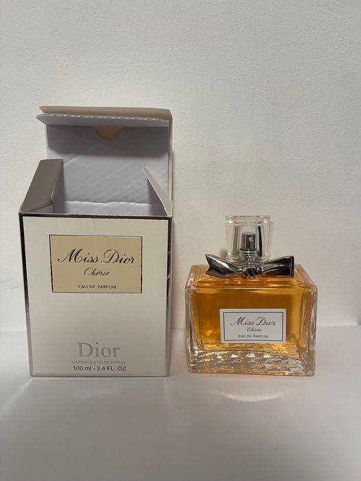Парфюм Miss Dior