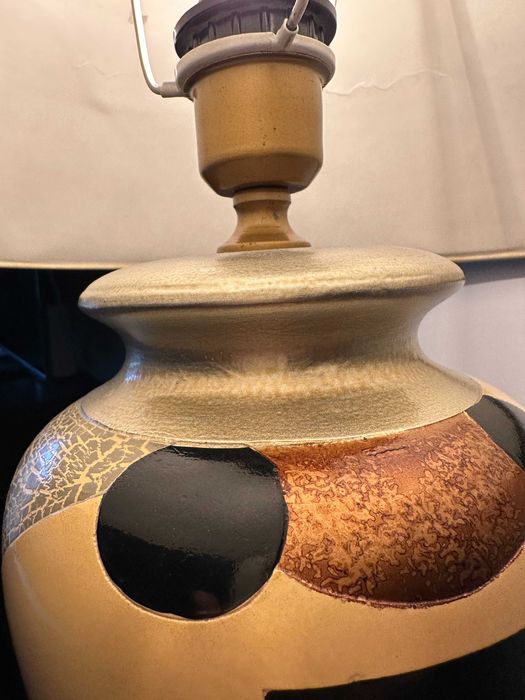 Большая настольная лампа