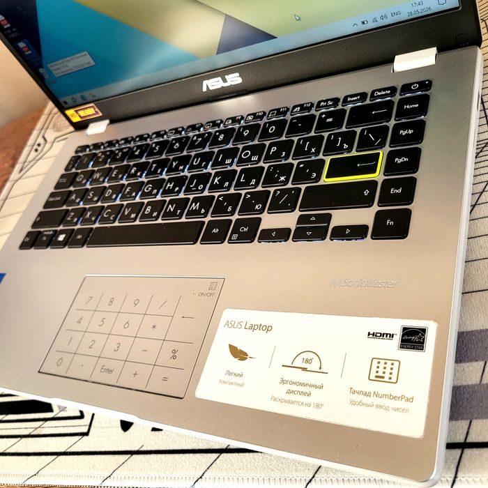 Ультра быстрый ноутбук Asus SSD