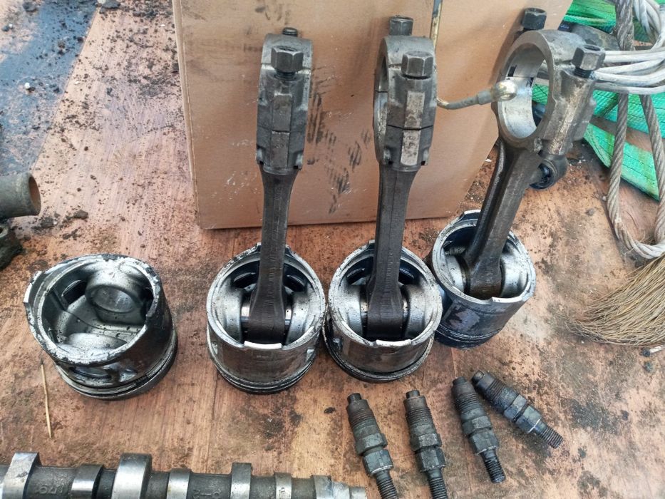 Запчасти на Мини погрузчик КАТ.