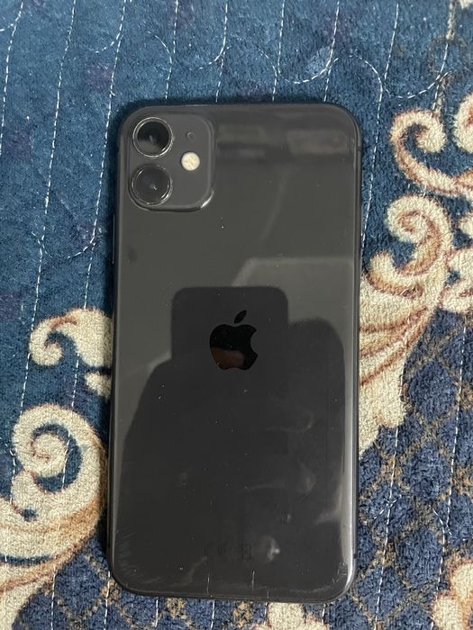 Продам либо обменаю айфон 11