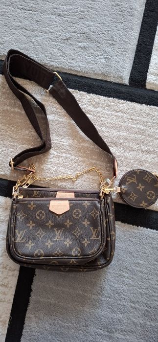 Vand geanta Louis Vuitton
