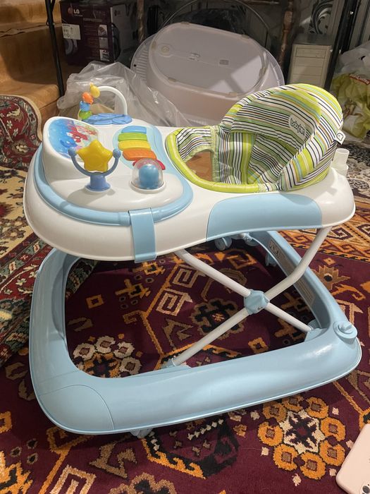 Продам ходунки детские