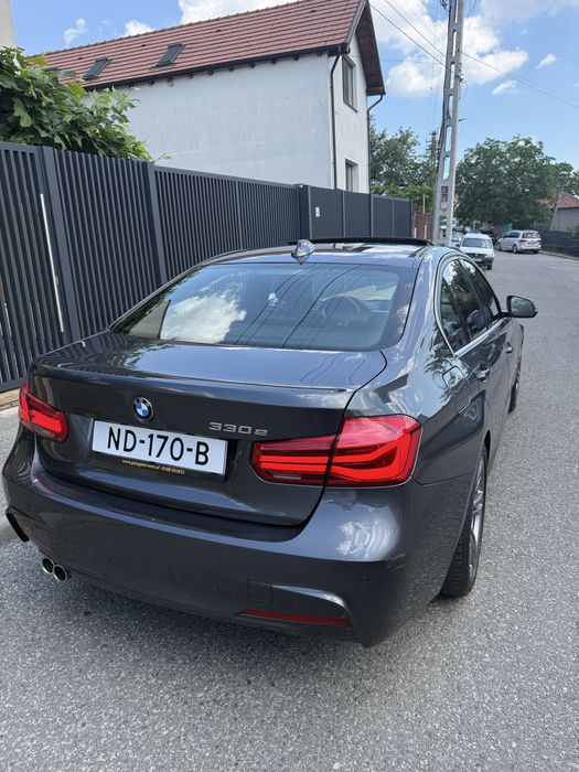 BMW 330e 2.0i 252 Cp hybrid electric M pachet