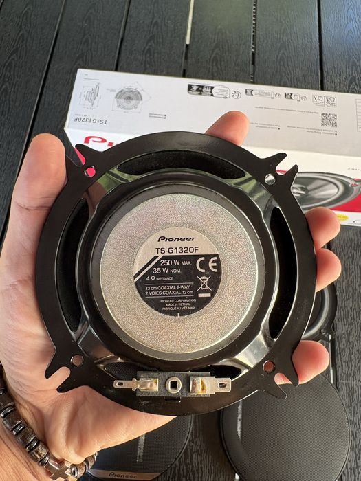 Vand Pioneer TS-G1320F