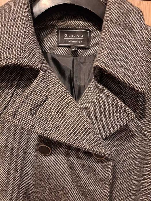 Продавам ново палто , размер 50