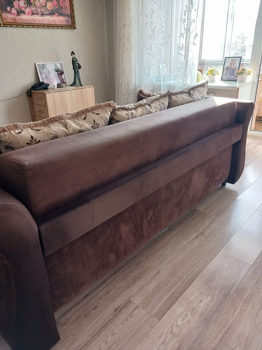 Продам диван в отличнейшем состоянии