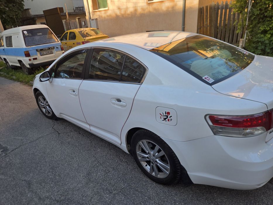 Автомобил Toyota Avensis T27 2.0 d4d 124 коня