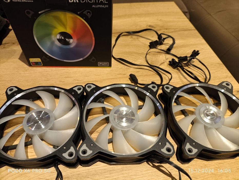 Вентилатори Lian li br Digital aluminium