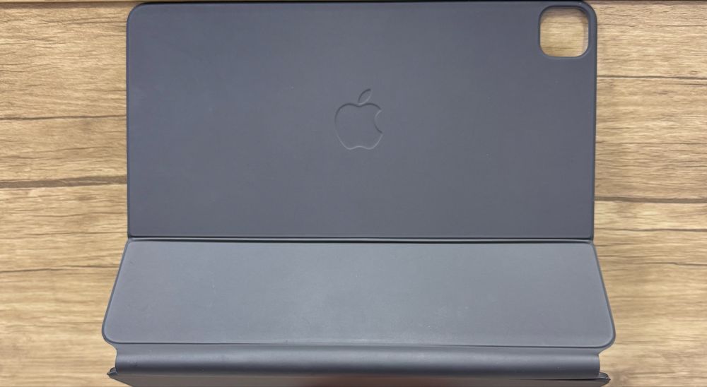 Prodam Idyal Apple MagicKeyboard 12.9