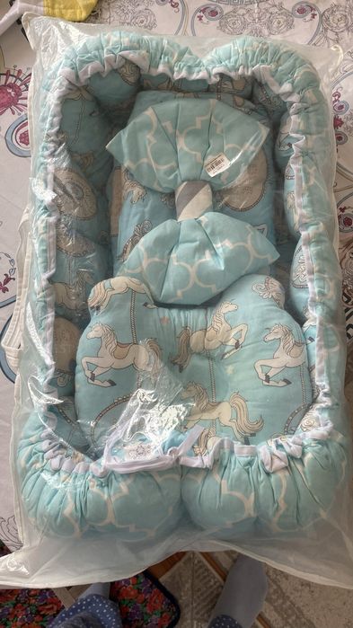 Кокон для новорожденных