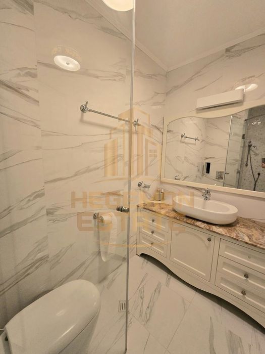 3-стаен в Варна, област-к.к.Златни пясъци площ 118 цена 250000