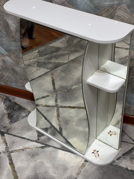 Продам зеркало для ванной