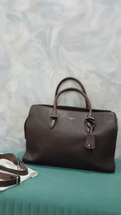 Продам мессенджер сумку David Jones