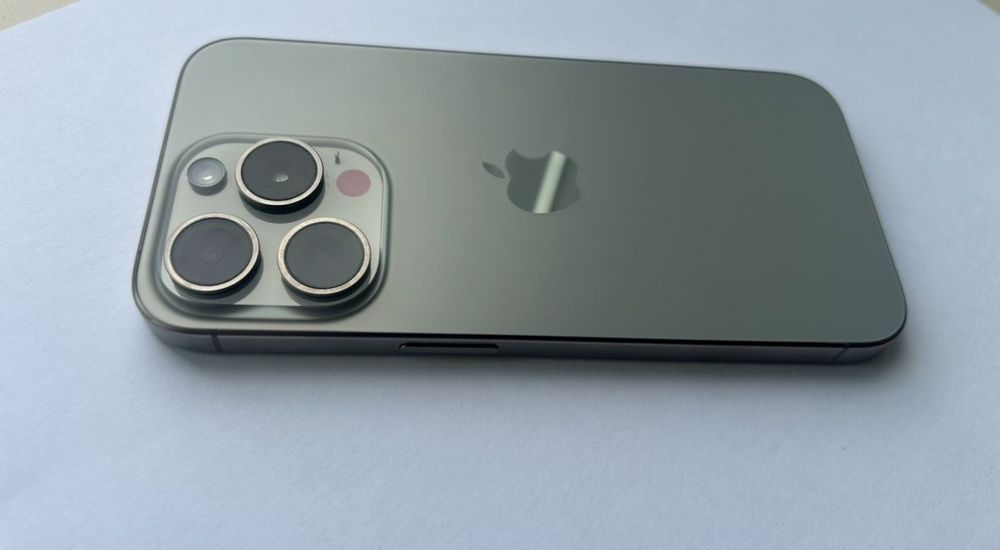 Продам айфон 15 в идеале