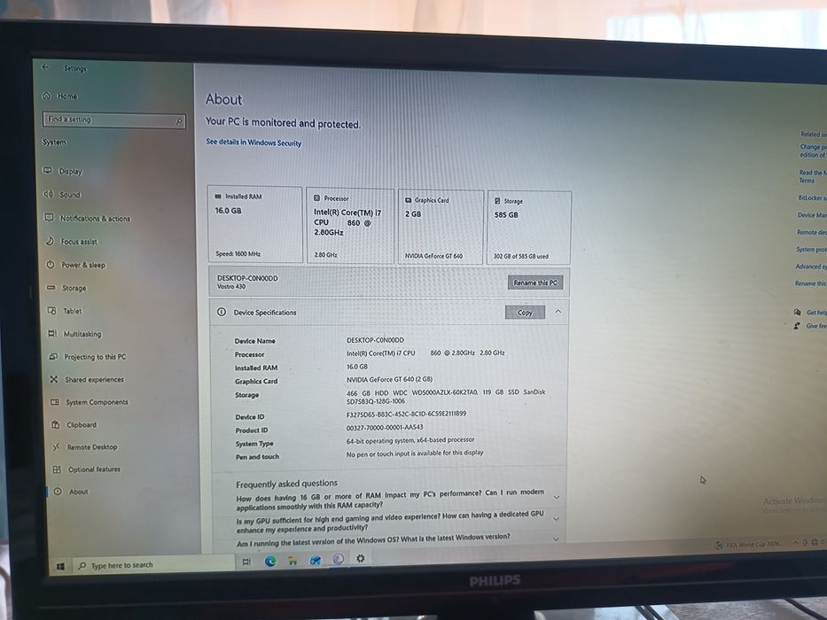 Vând PC  marca Dell