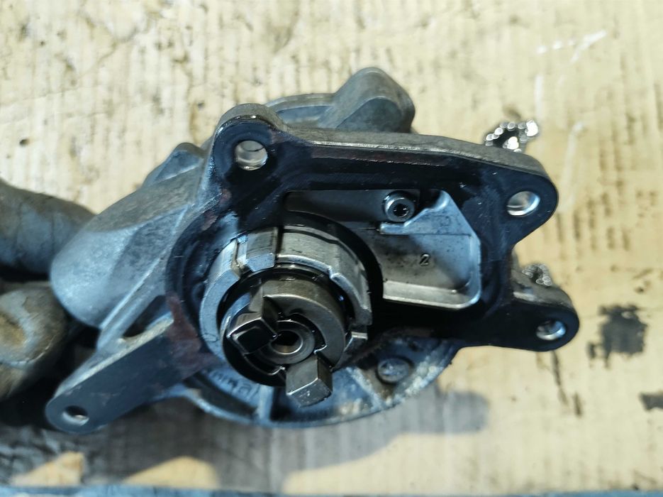 Вакуум Помпа Mercedes E-class W211 E320cdi 224к.с. OE642