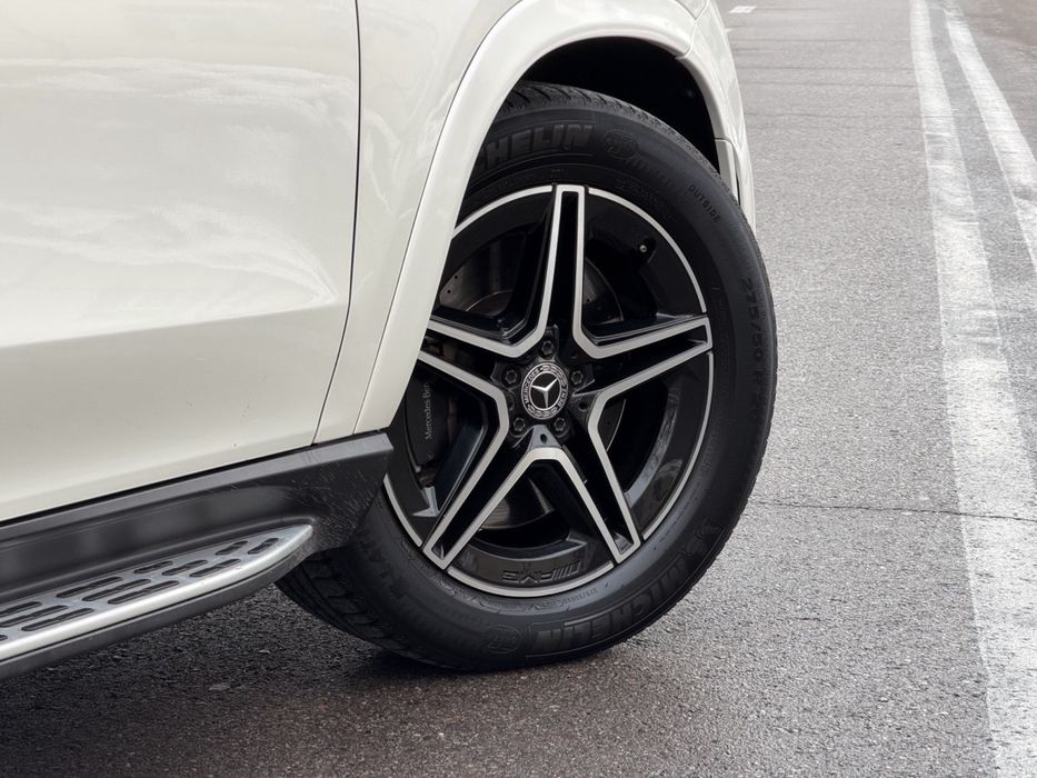 Mercedes Benz GLE450 SUV