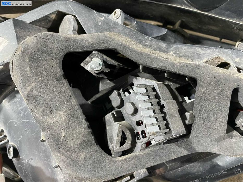 Stop Lampa Tripla Dreapta Opel Astra H Hatchback Scurt 2004 - 2010 [LR0296]