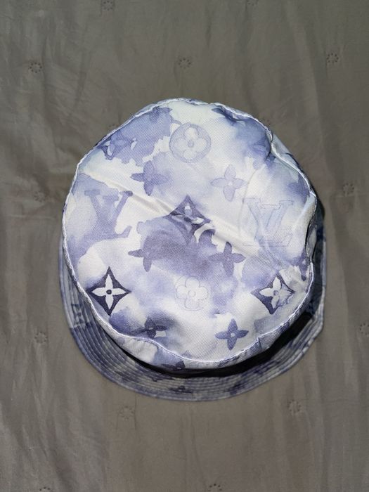 Louis vuitton lv шапка лилава бяла лв шарена капела лятна периферия пл