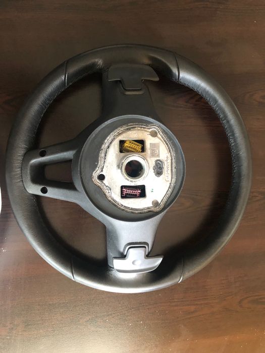 Волан и airbag от Мерцедес.