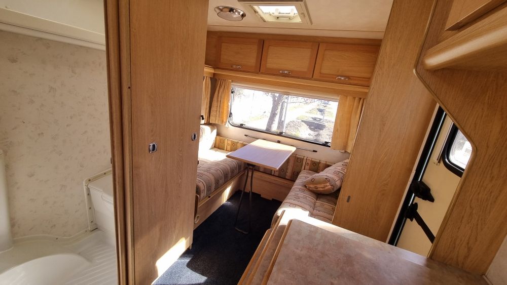 Rulota Elddis Avante, An 2001, 2 zone, Off camping, Boiler gaz