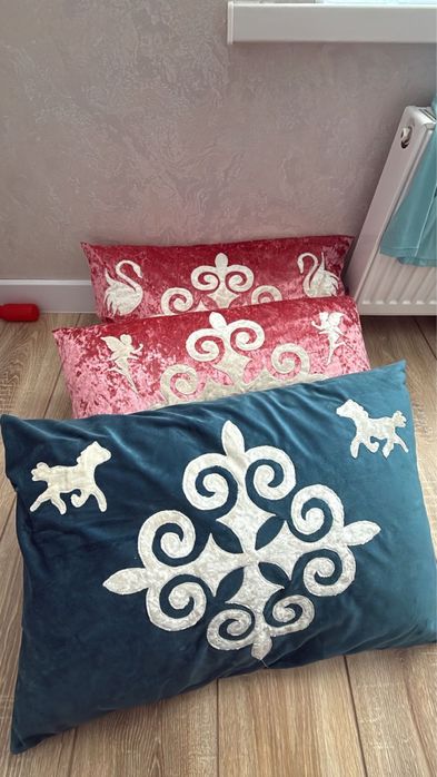 Көрпе жастық сумка сатылады