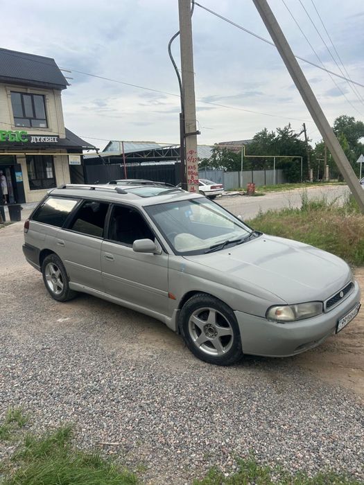 Продам машину Subaru b3, универсал