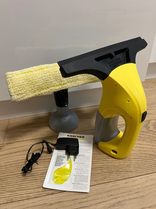 Уредът за почистване на Karcher WV 1 Plus