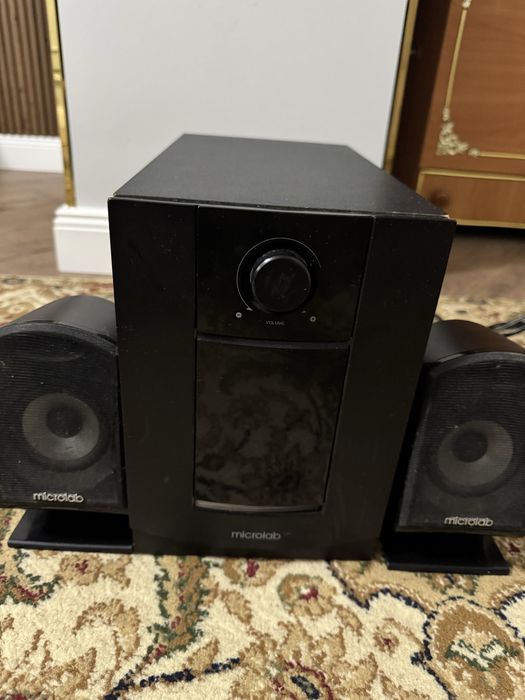 Колонки с сабвуфером Microlab